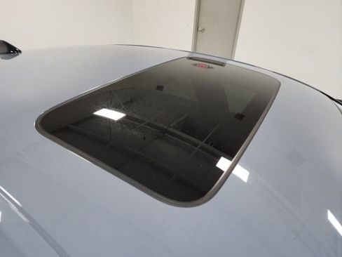 Used 2022 Honda Accord Sport image 15