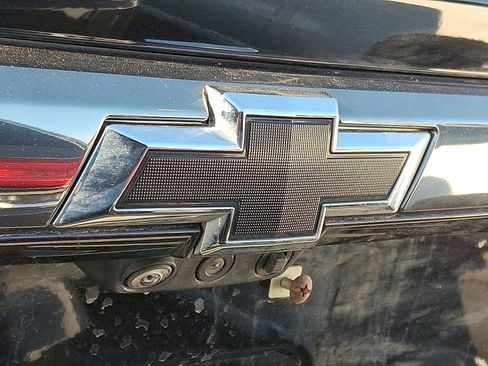 Certified 2023 Chevrolet Traverse RS w/ LPO, Floor Liner Package image 10