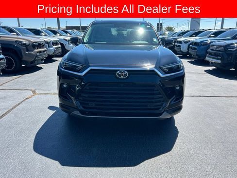 Used 2026 Toyota Grand Highlander FWD image 25