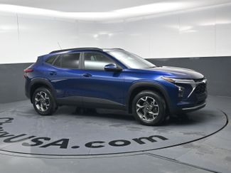 Certified 2024 Chevrolet Trax LT w/ Driver Confidence Package video 2