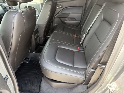 Used 2019 Chevrolet Colorado Z71 AWD/4WD image 21