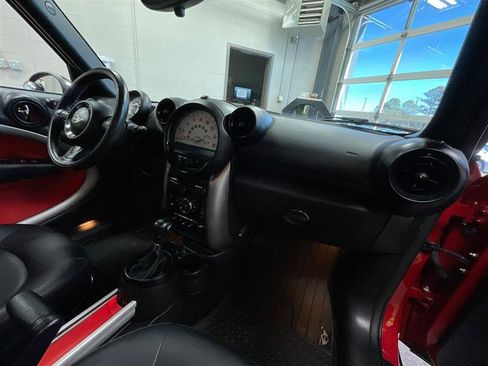 Used 2014 MINI Cooper Countryman image 27