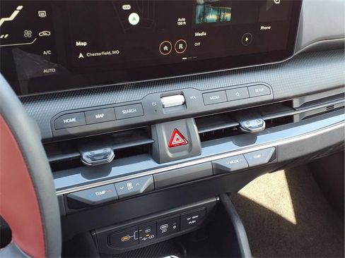 New 2026 Kia K4 GT-Line image 6