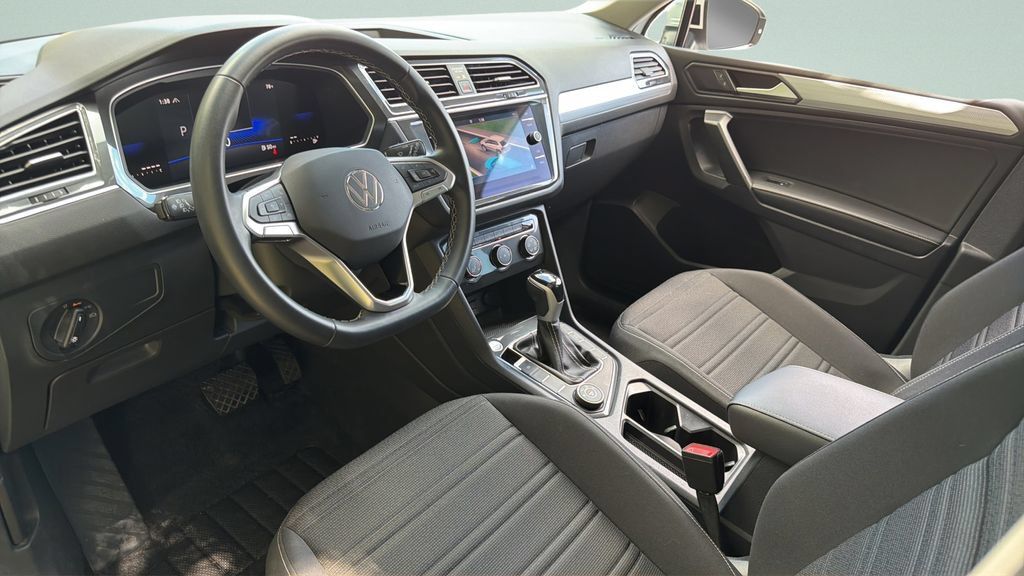 Used 2024 Volkswagen Tiguan S AWD/4WD image 36