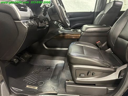 Used 2019 Chevrolet Suburban LT image 23