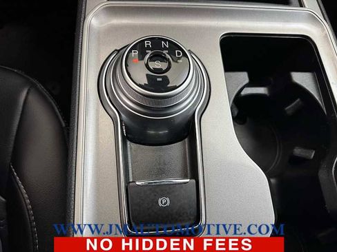 Used 2024 Ford Edge SEL AWD/4WD image 32