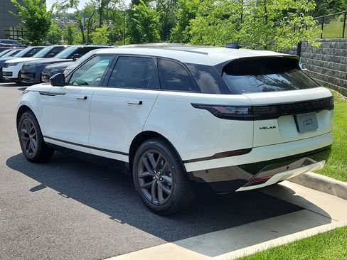 New 2026 Land Rover Range Rover Velar Dynamic SE image 12
