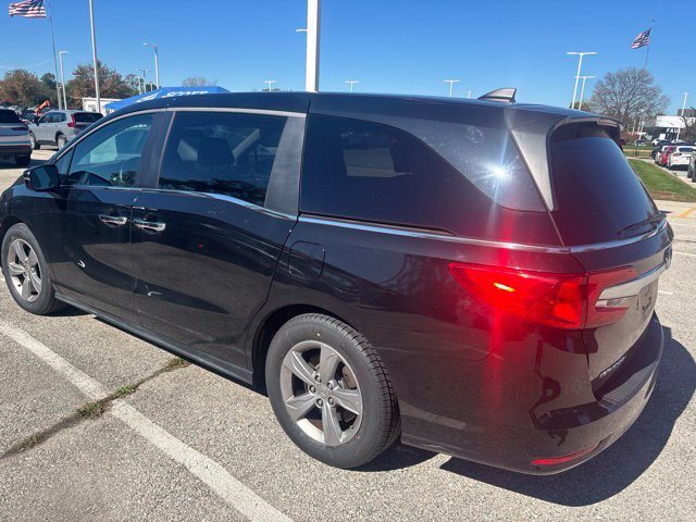 Used 2018 Honda Odyssey EX image 3