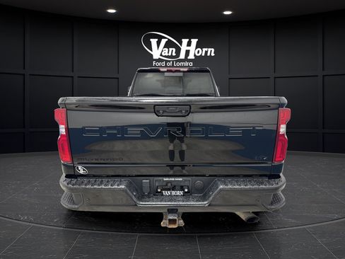Used 2022 Chevrolet Silverado 2500 LTZ w/ LTZ Plus Package AWD/4WD image 13