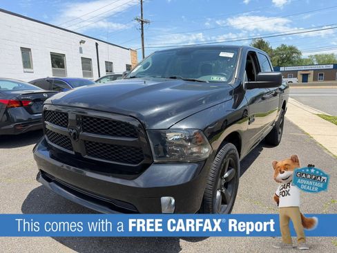 Used 2018 RAM 1500 Express w/ Black Ram 1500 Express Group AWD/4WD image 1