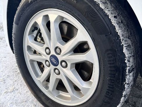 Used 2020 Ford Transit Connect XLT w/ Trailer Tow Package image 15