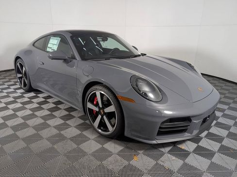 New 2026 Porsche 911 Carrera 4S image 9