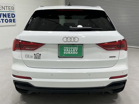 Used 2025 Audi Q3 2.0T Premium image 7