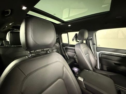 Certified 2024 Land Rover Defender 130 S image 32