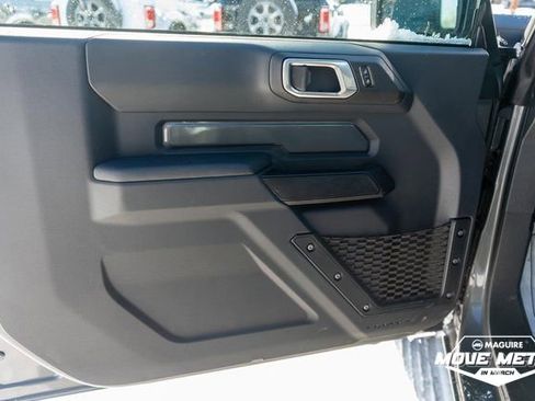 New 2026 Ford Bronco Base image 11