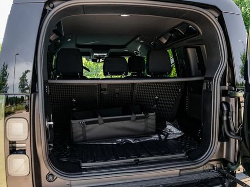 New 2026 Land Rover Defender 110 S AWD/4WD image 67