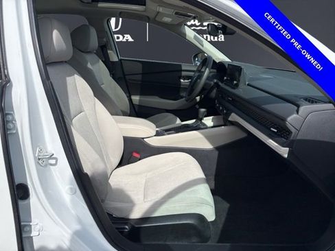 Certified 2023 Honda Accord EX image 13