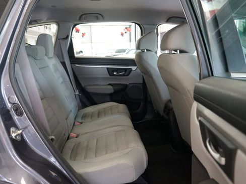 Used 2017 Honda CR-V LX image 10