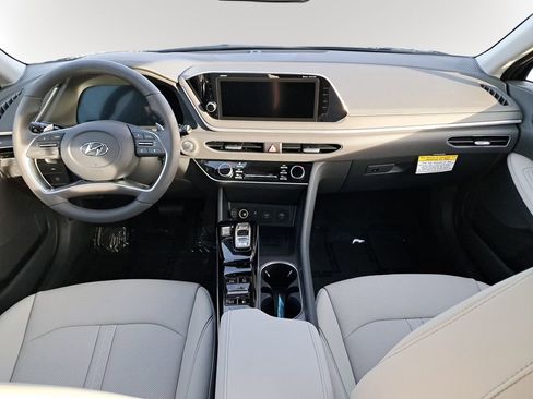 New 2023 Hyundai Sonata Limited w/ Cargo Package FWD image 19