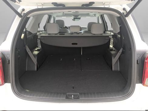 Used 2025 Hyundai Palisade SEL FWD image 10