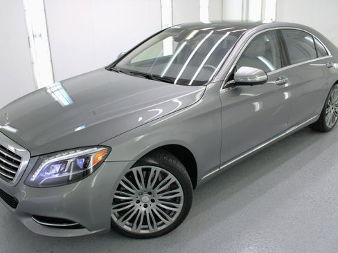 Used 2015 Mercedes-Benz S 550 Sedan image 28