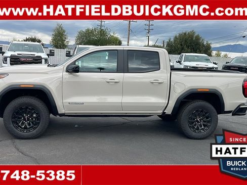 New 2026 GMC Canyon Elevation w/ Convenience Package image 2