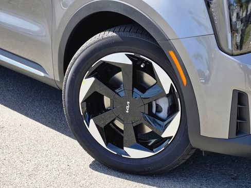 New 2026 Kia Sorento EX image 5
