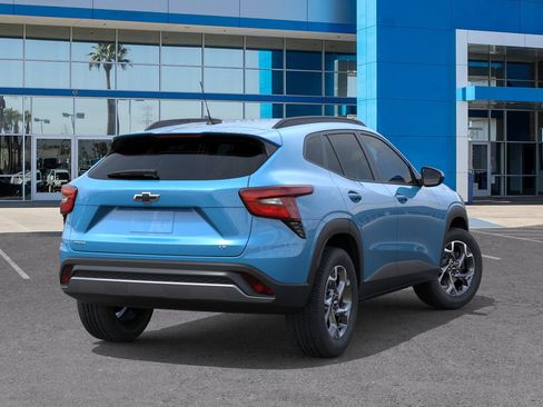 New 2026 Chevrolet Trax LT FWD image 23
