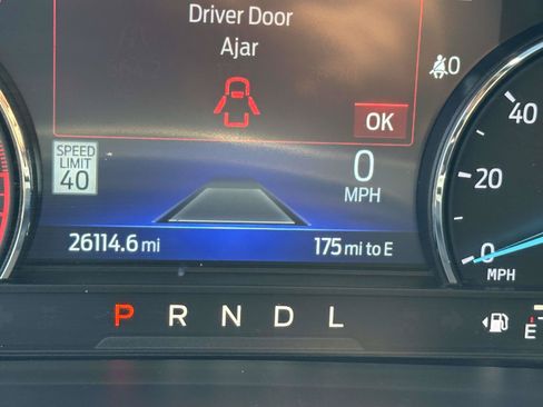 Certified 2023 Ford Explorer XLT w/ Equipment Group 202A AWD/4WD image 27
