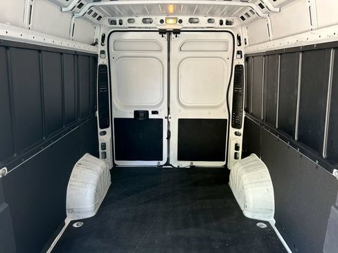 Used 2023 RAM ProMaster 2500 FWD image 29