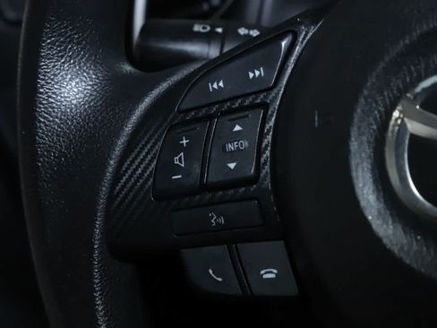 Used 2016 MAZDA MAZDA3 i Sport w/ Preferred Equipment Package FWD image 22