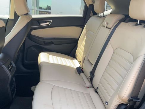 Used 2024 Ford Edge SEL w/ Convenience Package AWD/4WD image 17