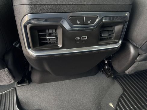 Used 2022 Chevrolet Silverado 1500 LTZ w/ LTZ Convenience Package II image 23