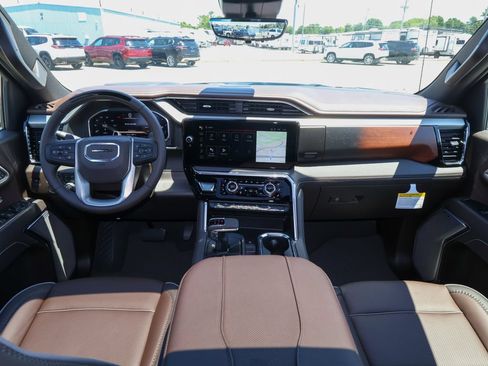 New 2026 GMC Sierra 1500 Denali AWD/4WD image 13
