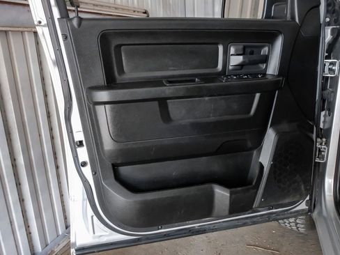Used 2019 RAM 1500 Tradesman w/ Tradesman SXT Package RWD image 43