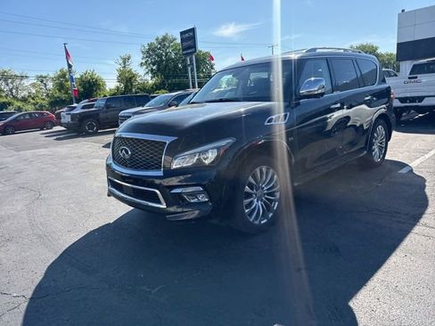 Used 2016 INFINITI QX80 Limited AWD/4WD image 10