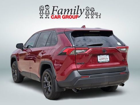 Used 2024 Toyota RAV4 LE FWD image 3