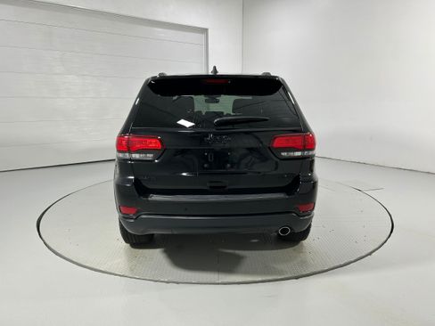 Used 2020 Jeep Grand Cherokee Limited image 34