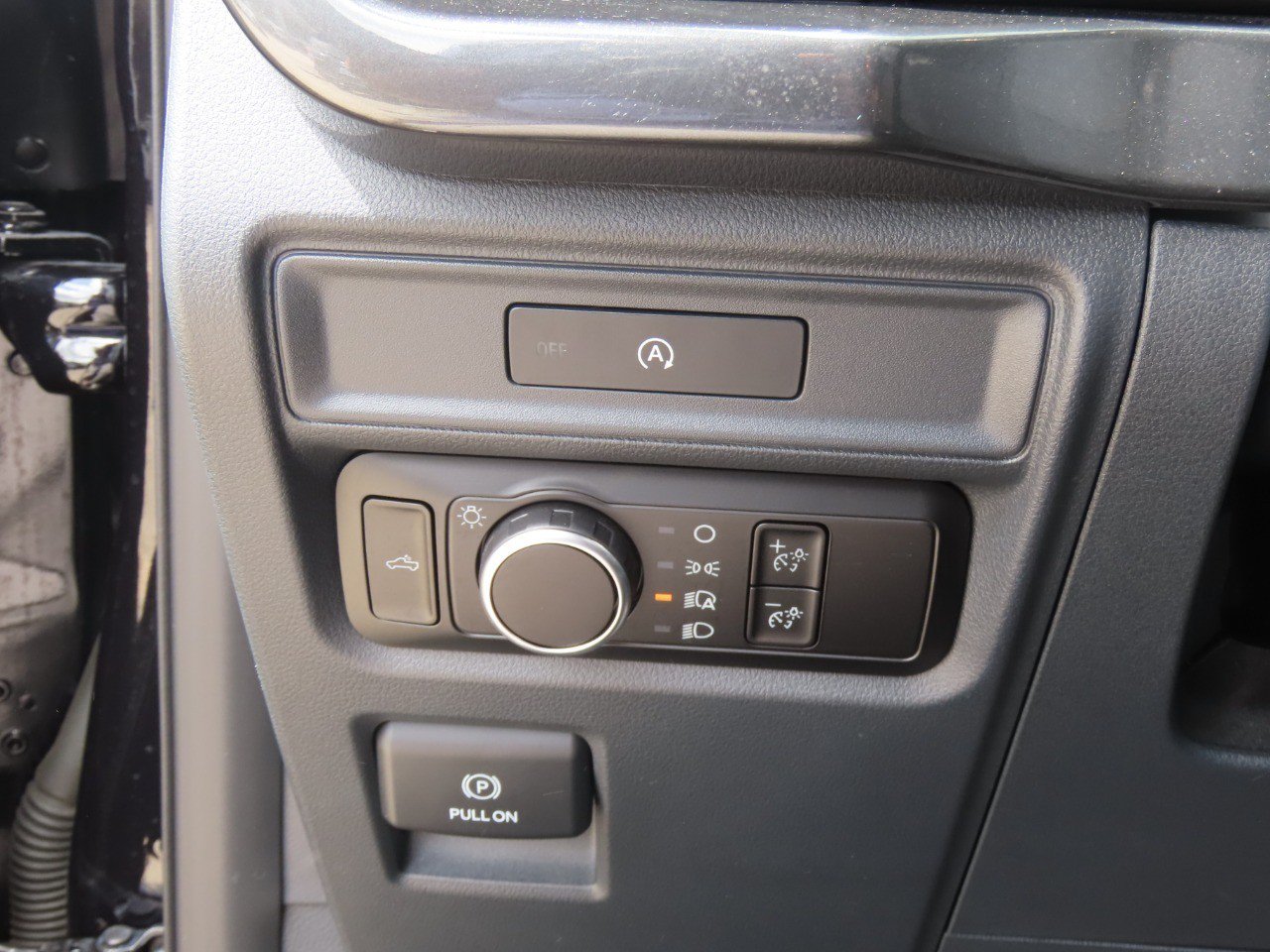 Used 2025 Ford F150 STX AWD/4WD image 25