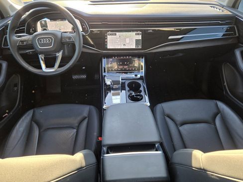 Used 2023 Audi Q7 3.0T Prestige image 15