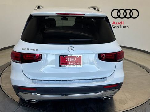 Used 2021 Mercedes-Benz GLB 250 GLB 250 image 36