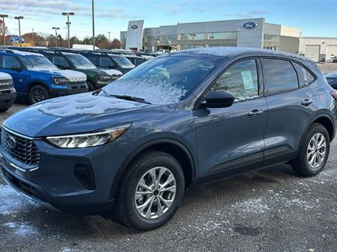 New 2026 Ford Escape Active w/ Tech Pack #1 image 2