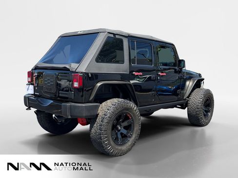 Used 2017 Jeep Wrangler Unlimited Sport AWD/4WD image 5