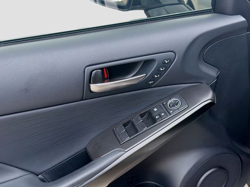 Used 2023 Lexus IS 350 F Sport image 16