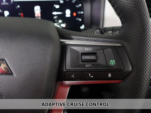 New 2025 Mitsubishi Outlander SEL image 7