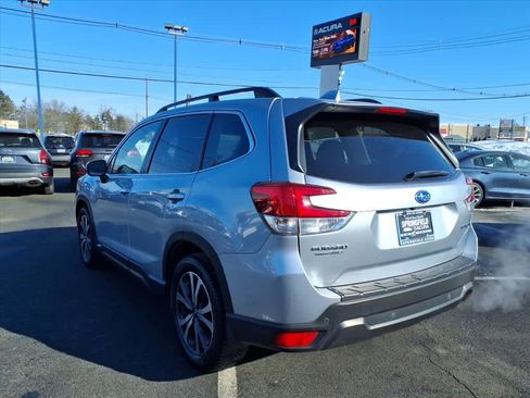 Used 2021 Subaru Forester Limited image 4