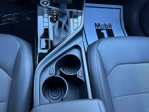 New 2026 Kia Niro EX image 32