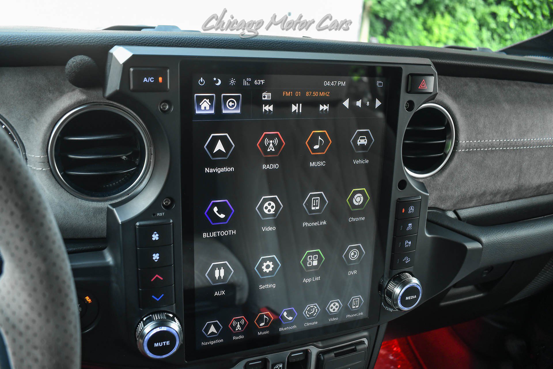 Used 2021 Jeep Gladiator Overland w/ Popular Equipment Package AWD/4WD image 12