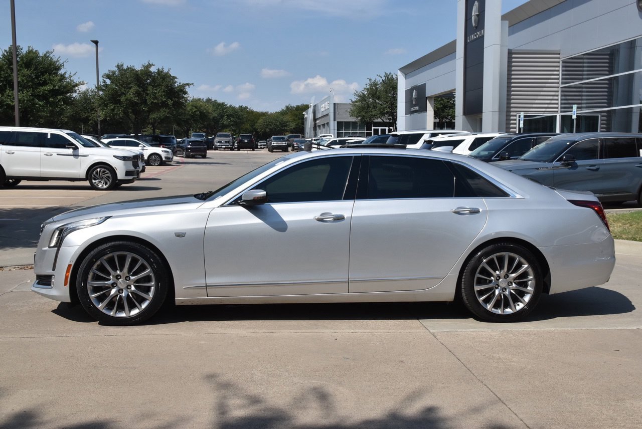 Used 2018 Cadillac CT6 Luxury AWD/4WD image 12