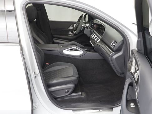 Used 2024 Mercedes-Benz GLE 53 AMG 4MATIC Coupe image 22